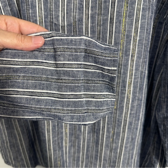 Chico's Sz. 2 (L) tunic, blue/metallic, linen blend, v-neck, flowy, lightweight - Picture 6 of 12